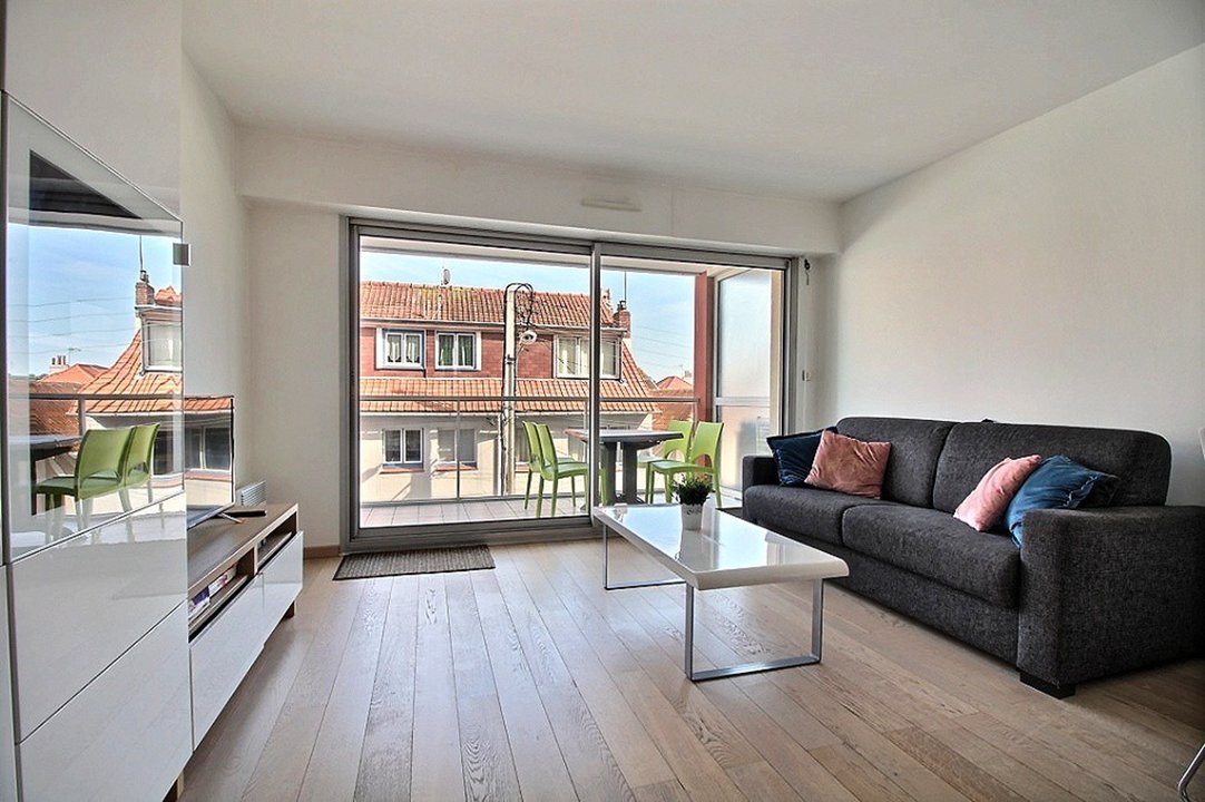 Le Saint Michel  (  )