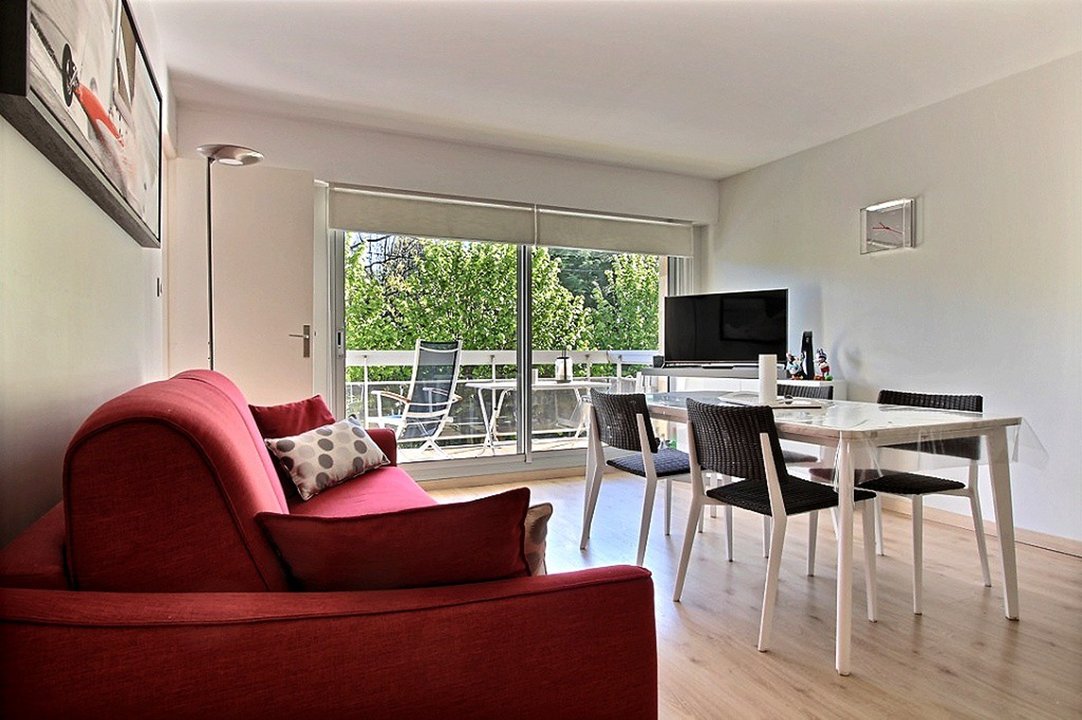 Wimbledon/Forest Hill  (  )