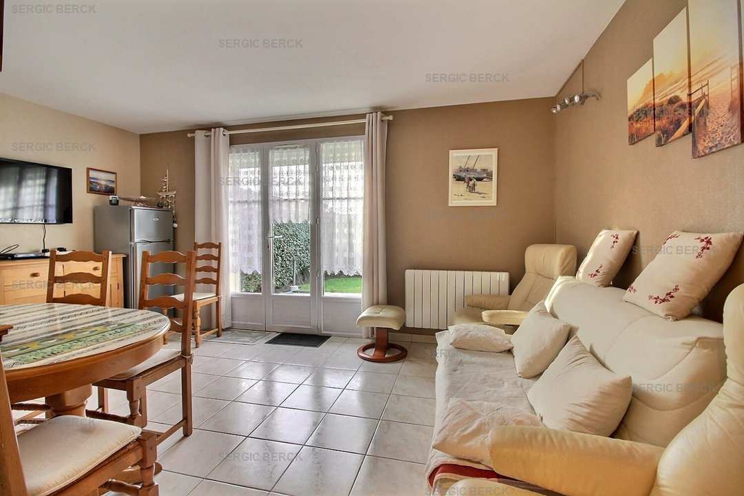 HAMEAU CALIFORNIA NORD  (  )